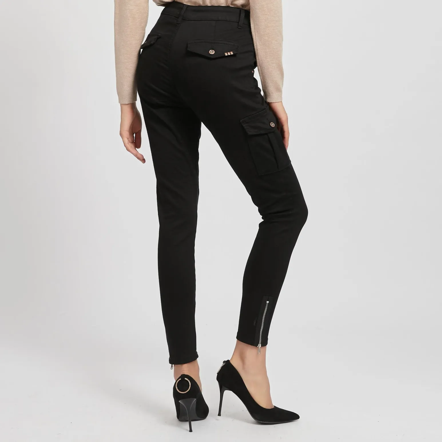 BACHATA - PANTALONE TASCHE LATERALI CON ZIP ALLE CAVIGLIE