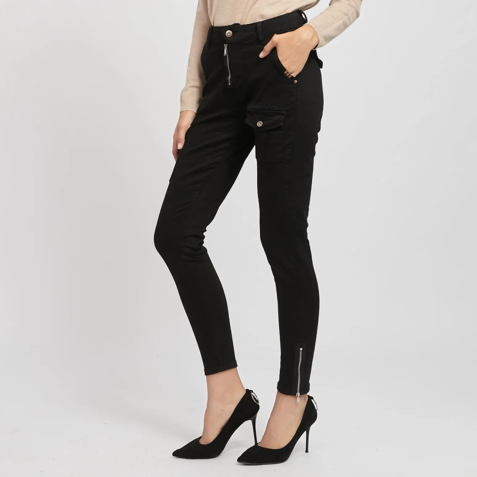 BACHATA - PANTALONE TASCHE LATERALI CON ZIP ALLE CAVIGLIE