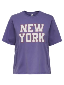JACQUELINE de YONG - T-SHIRT MANICA CORTA VIOLA IN COTONE CON SCRITTA NEW YORK
