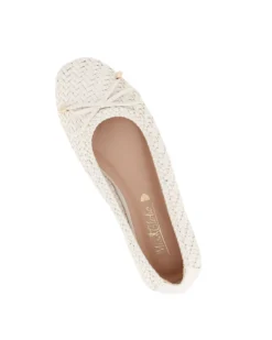 MISS GLOBO - Ballerina crema intrecciata con fiocco