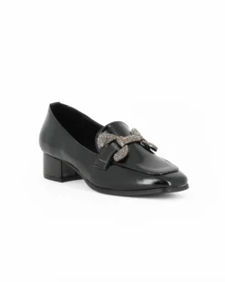 MISS GLOBO - Mocassino nero effetto vernice con sottopiede in memory soft e morsetto con strass, tacco 3,5CM