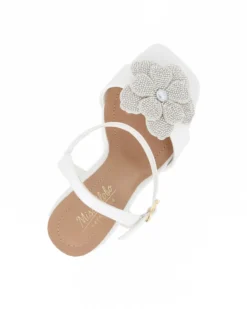 MISS GLOBO - Sandalo bianco con sottopiede in VERA PELLE, punta quadrata e applicazione fiore in strass, tacco 9,5CM