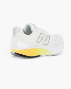 NEW BALANCE - SCARPA DA RUNNING FRESH FOAM 520 V9  BIANCA E GIALLA DA UOMO, M5209XD