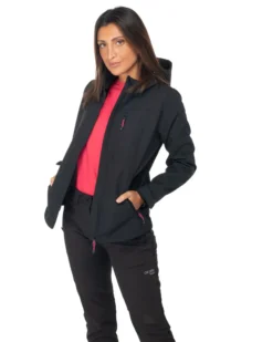 ON SPIRIT - GIACCA DONNA CON CAPPUCCIO SOFTSHELL NERA - CLELIA