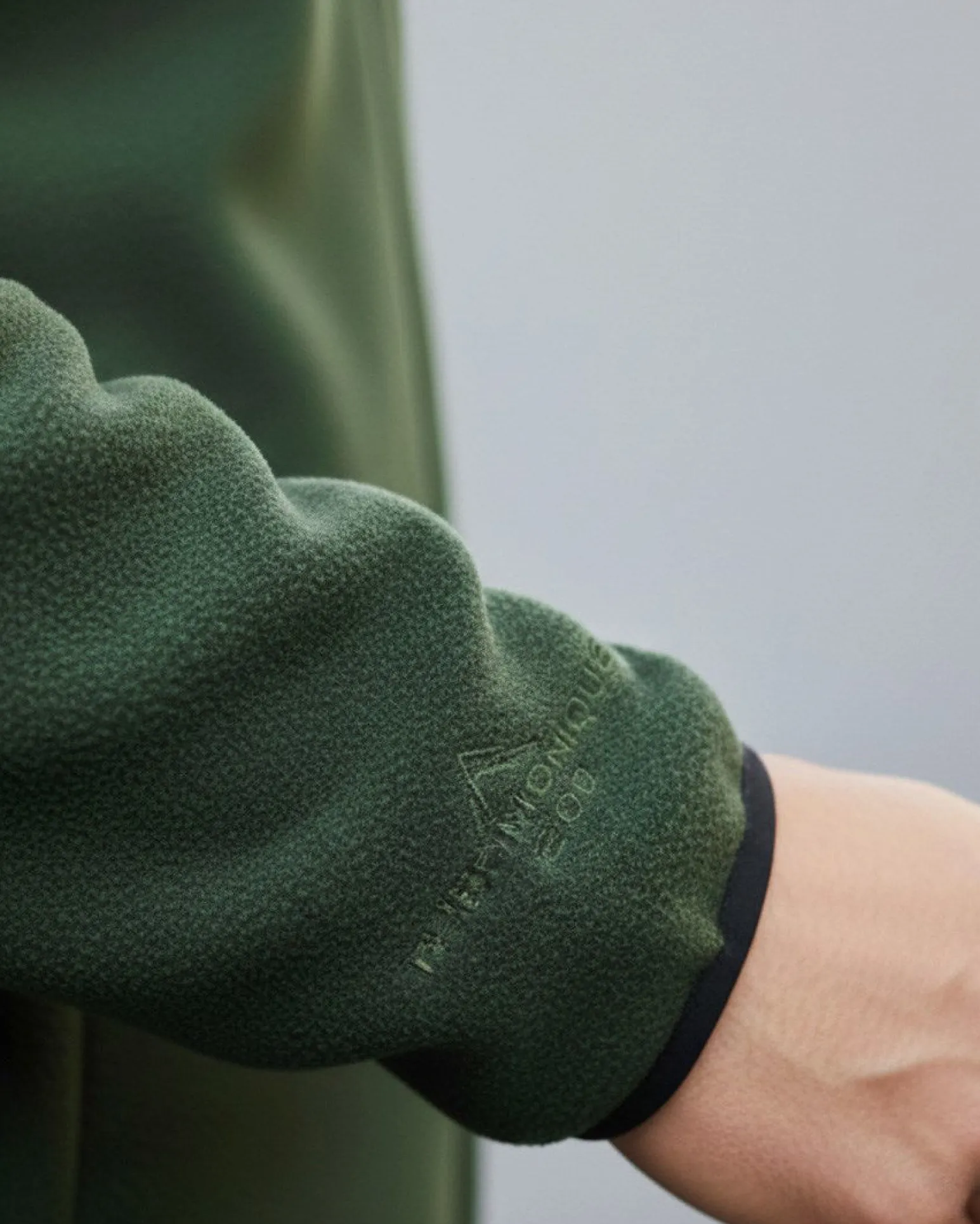 ON SPIRIT - PILE UOMO CON CAPPUCCIO FULL ZIP VERDE MILITARE - ANDREA