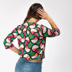 PAQUITA - CAMICIA VERDE A FANTASIA, SCOLLO A V E  MANICA 3/4
