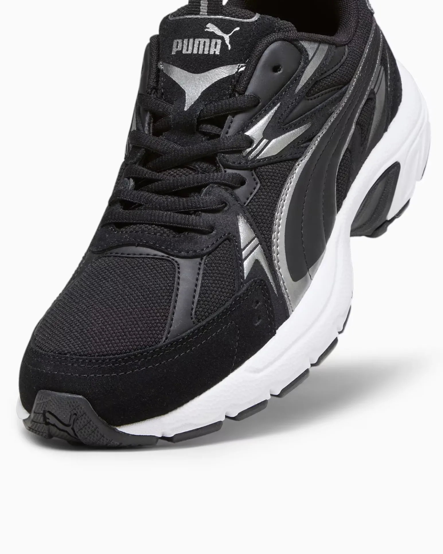 PUMA MILLENIO TECH SUEDE - Scarpa nera con dettagli argento