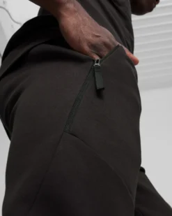 PUMA - PANTALONE DA UOMO NERO PUMATECH TRACK PANT - 624388-01