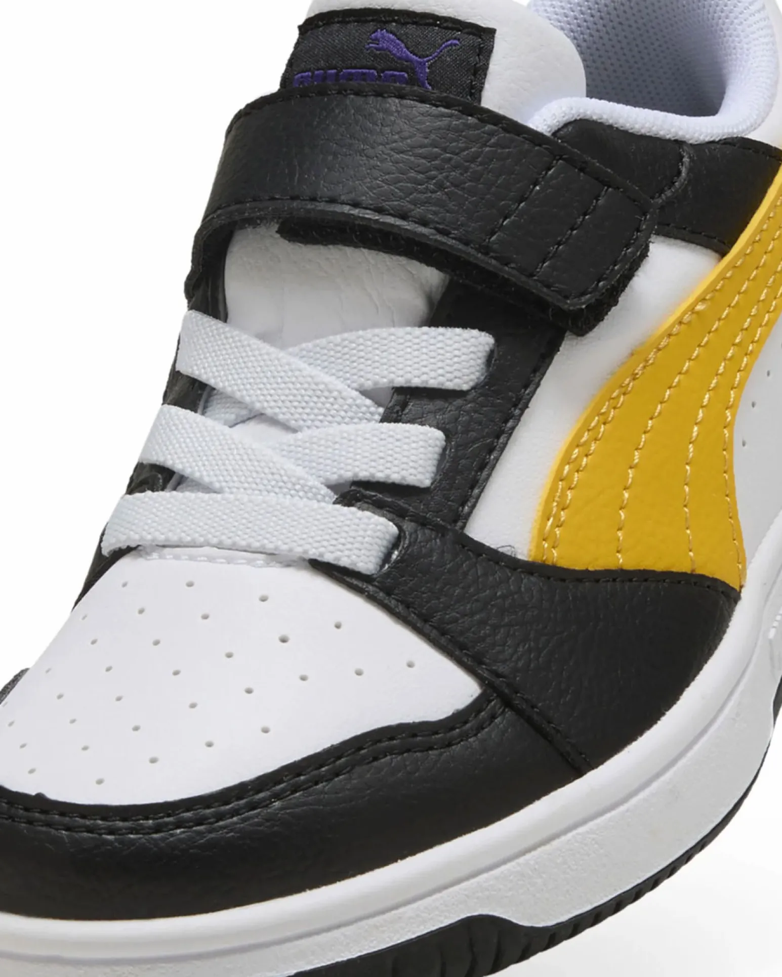 PUMA - SNEAKERS KIDS REBOUND V6 LO BIANCA CON DETTAGLI NERI E GIALLI DAL 28 AL 35, 397419-23