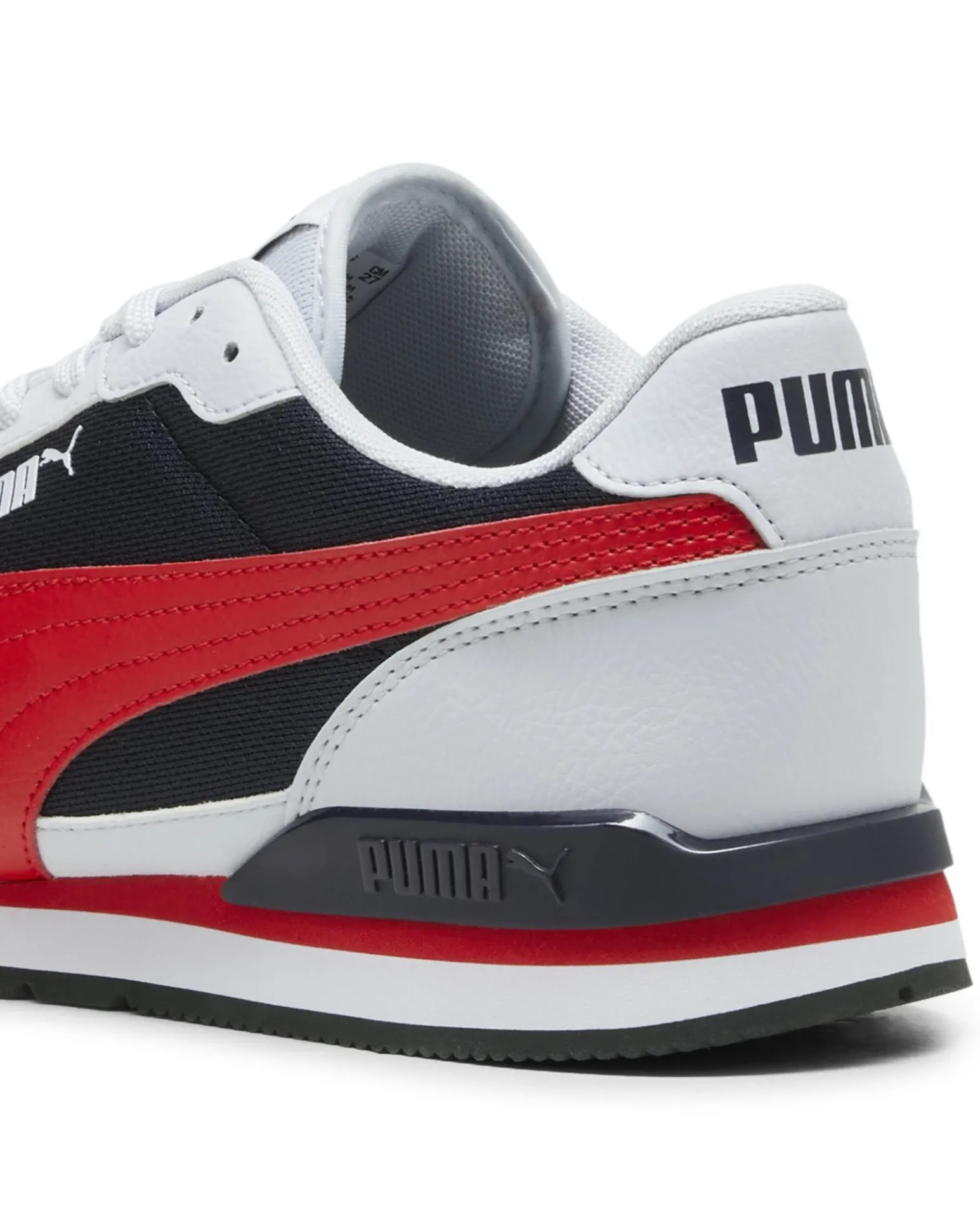 PUMA ST RUNNER V3 MESH - Sneaker da uomo bianca e blu con dettagli rossi