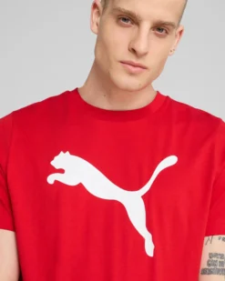 PUMA - T-SHIRT ROSSA ESSENTIALS TEE DA UOMO, 682536-11