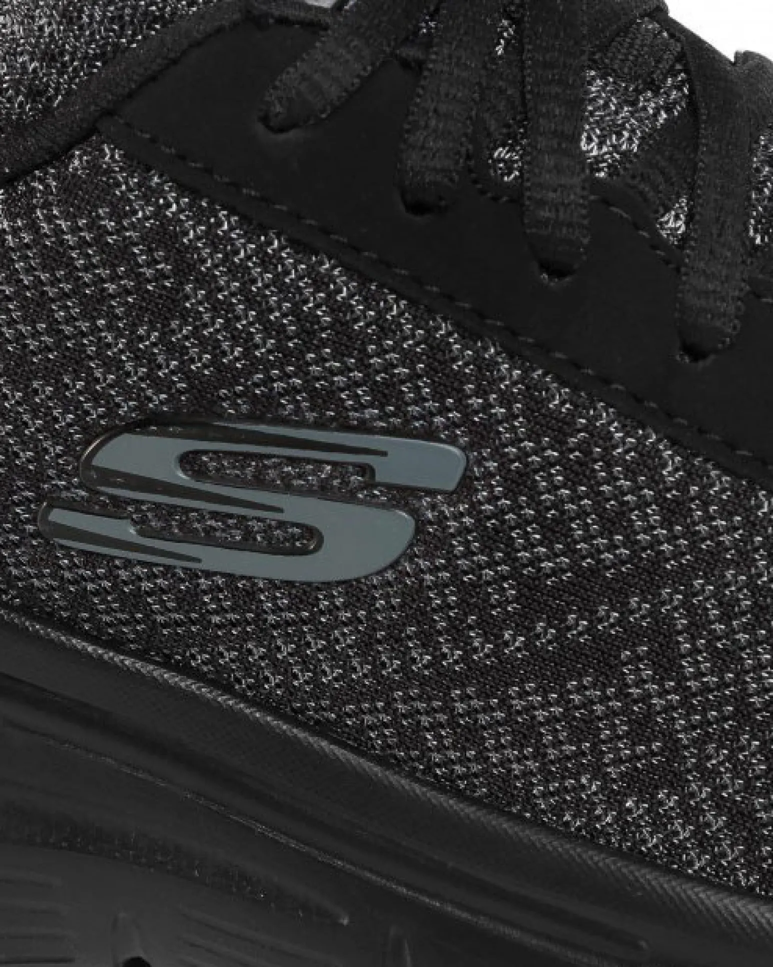 SKECHERS - Fashion Fit - Bold Boundaries - Sneakers nera con soletta in memory foam