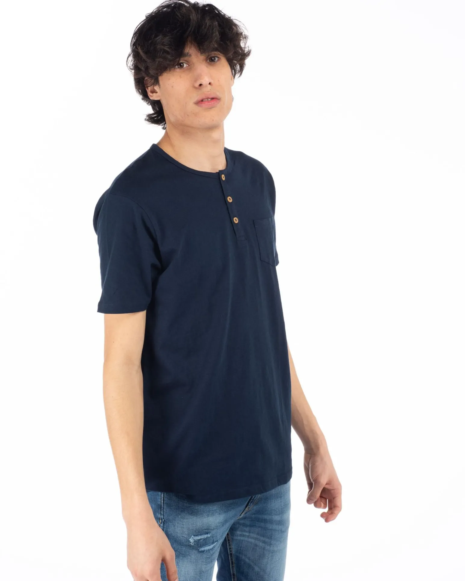 TSHIRT MANICA CORTA CON TASCHINO