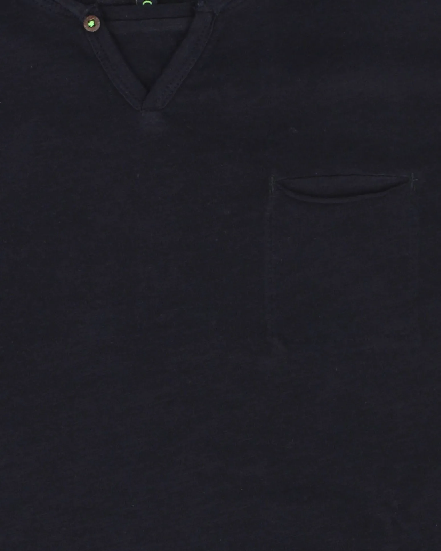TSHIRT MANICA CORTA SCOLLO V