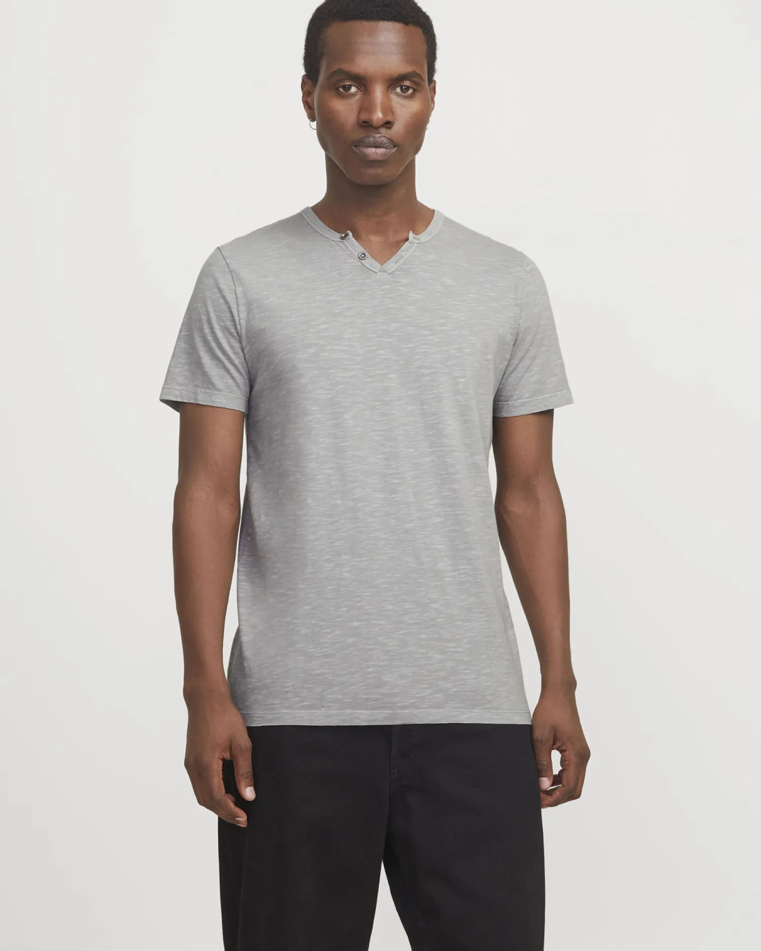 TSHIRT MM ESPLIT NECK TEE SS NOOS