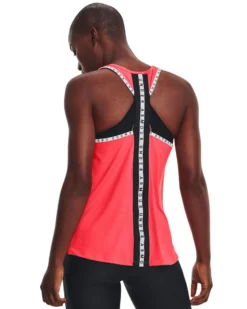 UNDER ARMOUR - Canotta da donna rossa e bianca in tessuto traspirante con logo nero