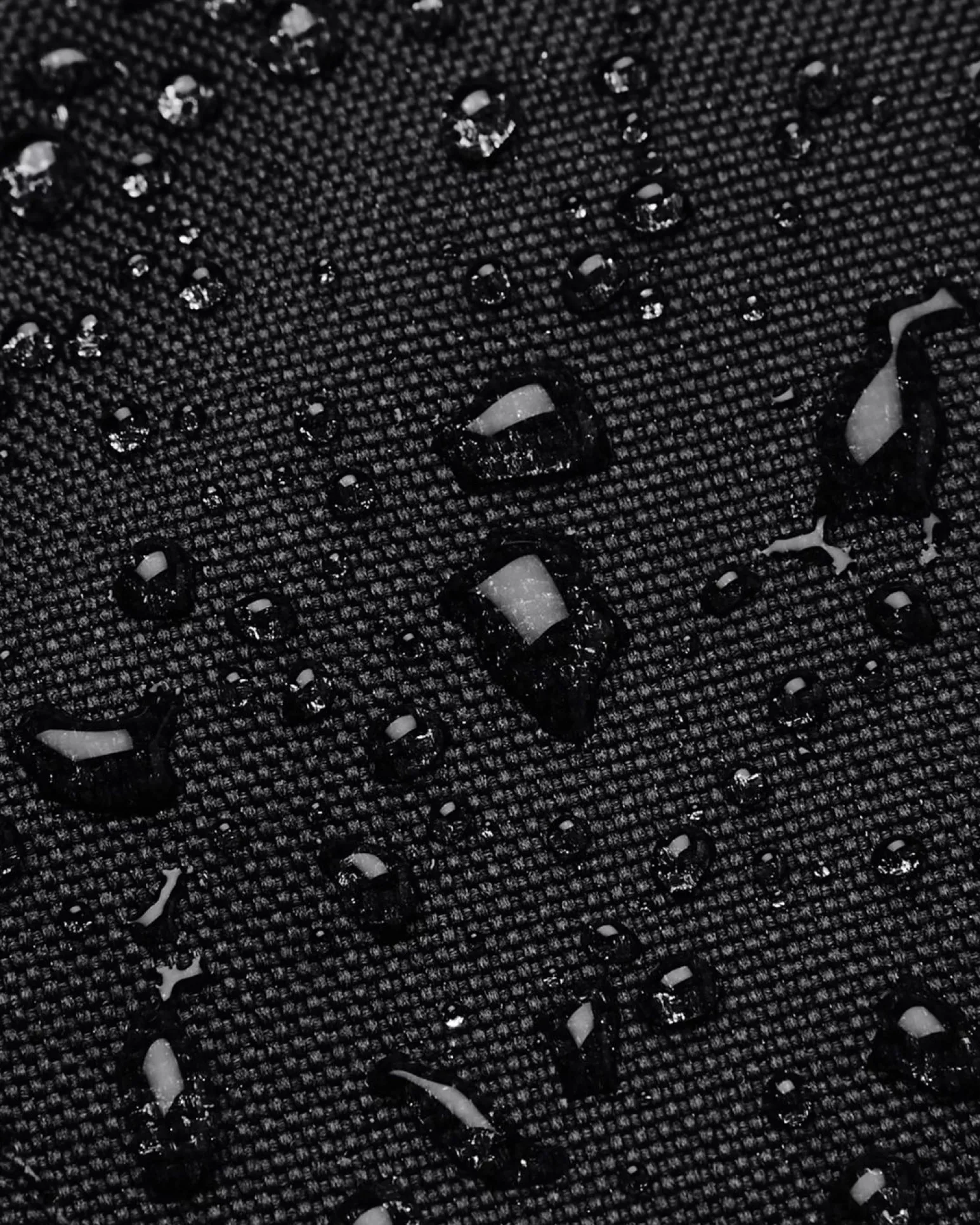 UNDER ARMOUR -UNDENIABLE 5.0 DUFFLE M NERO, 1369223_0001